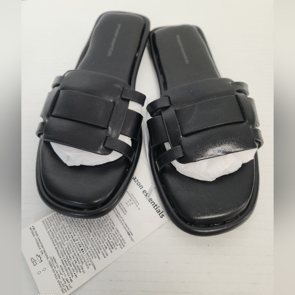 Amazon Essentials Sandels Faux Leather Black Womens Size 8 NWT